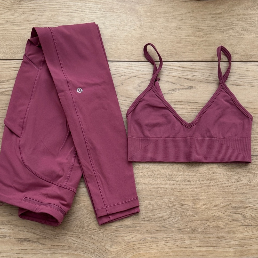 LULULEMON Sports Bra and Leggings Set